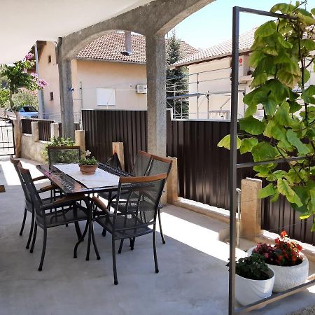 טרוגיר Apartment Luna מראה חיצוני תמונה